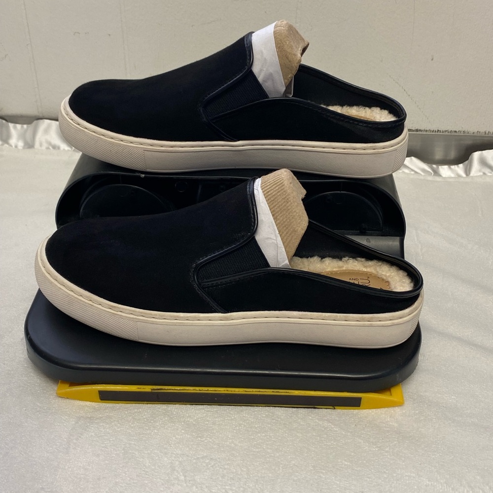Time And Tru Women's Size 7 Black Slip On Sherpa Lined Mule Shoes Memory Foam